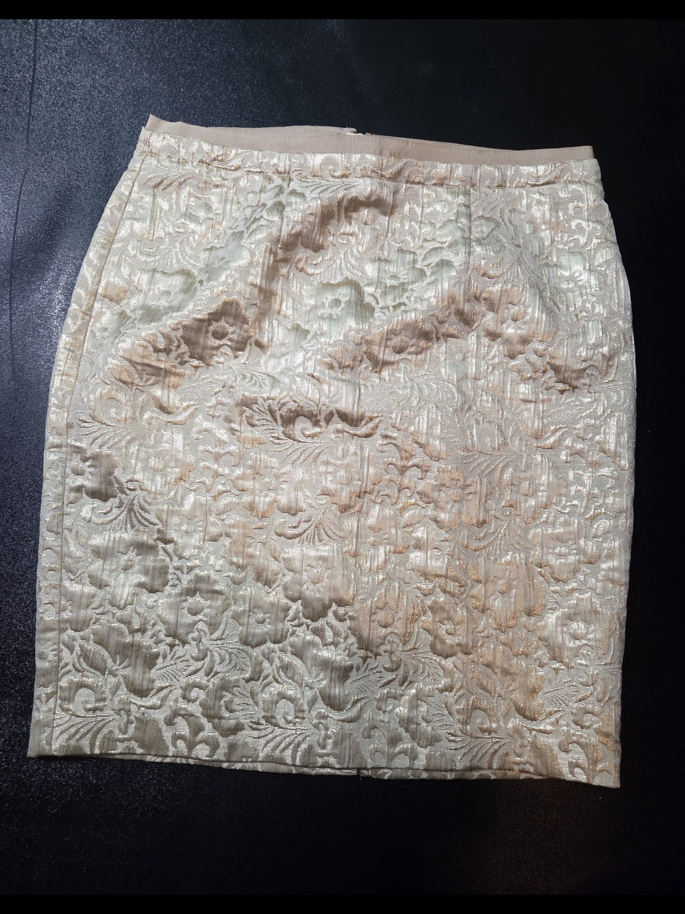 Ann Taylor Ivory Floral Brocade Pencil Skirt